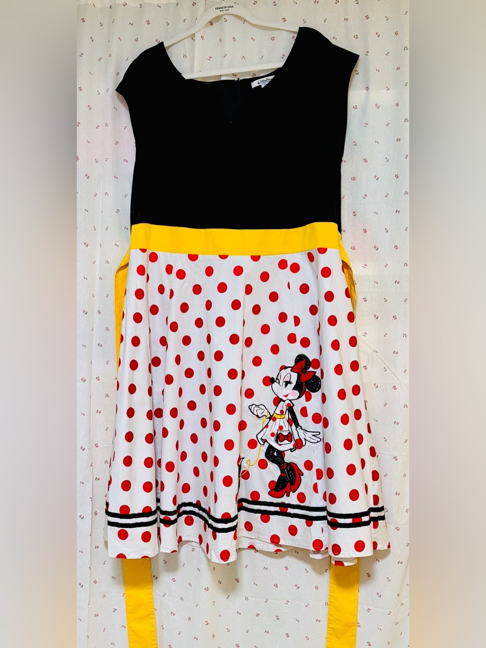 Disney Parks 3X Dress Shop Minnie, Figaro Polka Dot Dress with Yellow Waistband